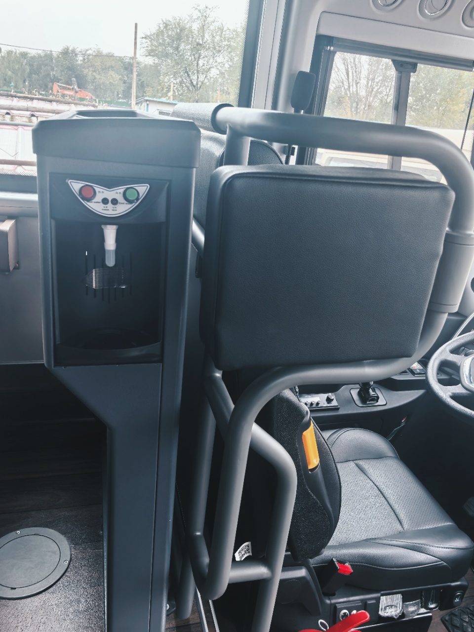 ɽ�����ΰ���